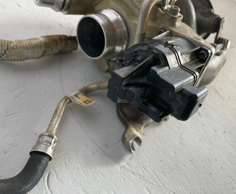 Load image into Gallery viewer, 2020 - 2025 BMW X3 X4 G01 G02 ENGINE TURBOCHARGER EXHAUST MANIFOLD 2.0L # 108320
