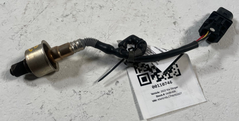 Load image into Gallery viewer, 2018-23 KIA STINGER FRONT RIGHT SIDE UPPER LAMBDA OXYGEN O2 SENSOR 3.3L # 110746
