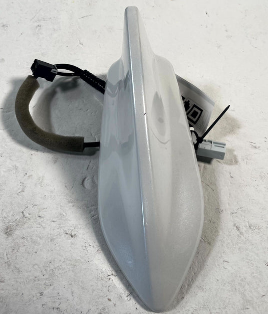 19-22 ACURA ILX REAR UPPER SHARK ROOF FIN RADIO ANTENNA WHITE (NH883P)