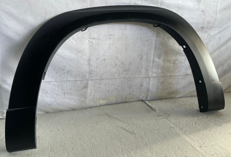 Load image into Gallery viewer, 2023 - 2025 MAZRA CX-50 FRONT LEFT SIDE WHEEL ARCH FENDER FLARE MOLDING # 113127
