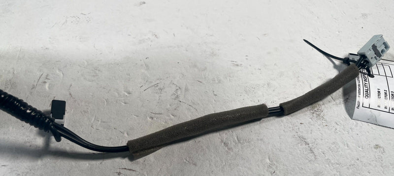 Load image into Gallery viewer, 19-22 ACURA ILX REAR UPPER SHARK ROOF FIN RADIO ANTENNA WHITE (NH883P) # 113613
