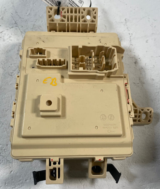 2022 - 2023 KIA STINGER UNDER DASHBOARD FUSE RELAY CABIN JUNCTION BOX