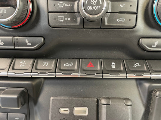 19-22 CHEVROLET SILVERADO 1500 INSTRUMENT PANEL SWITCH BEZEL W/ DISPLAY