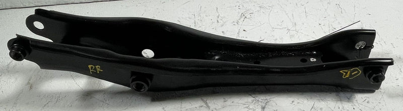 Load image into Gallery viewer, 2019 - 2025 HONDA PASSPORT REAR RIGHT SIDE SUSPENSION LOWER CONTROL ARM # 113416
