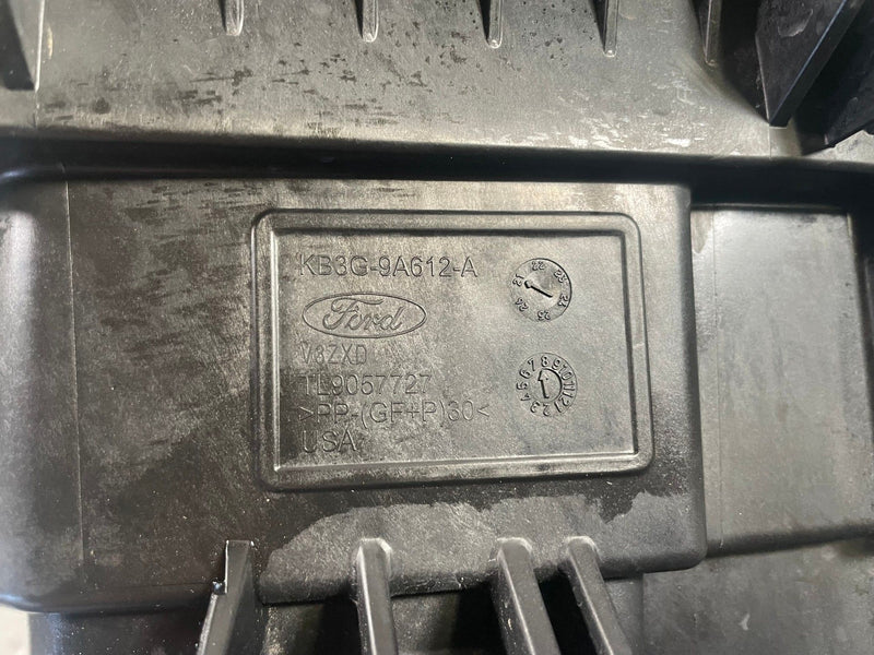 Load image into Gallery viewer, 19-23 FORD RANGER ENGINE AIR CLEANER INTAKE HOSUING BOX ASSEMBLY 2.3L # 112206
