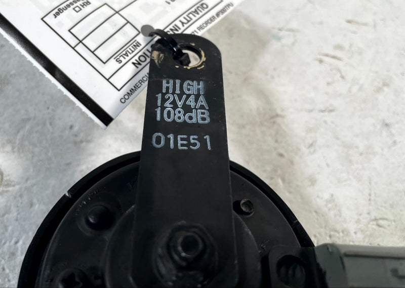 Load image into Gallery viewer, 2019-2022 ACURA ILX HIGH PITCH NOTE TONE HORN SIGNAL ALARM 38150-T4R-J01 #113610
