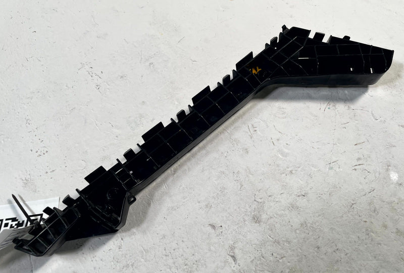 Load image into Gallery viewer, 2019-2022 ACURA ILX REAR LEFT SIDE BUMPER LOWER MOUNT SUPPORT BRACKET # 113591
