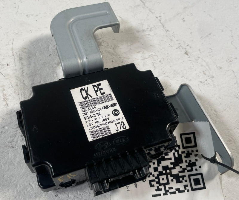 Load image into Gallery viewer, 2022-2023 KIA STINGER LOW VOLTAGE DC CONVERTER CONTROL MODULE UNIT LDC # 110729
