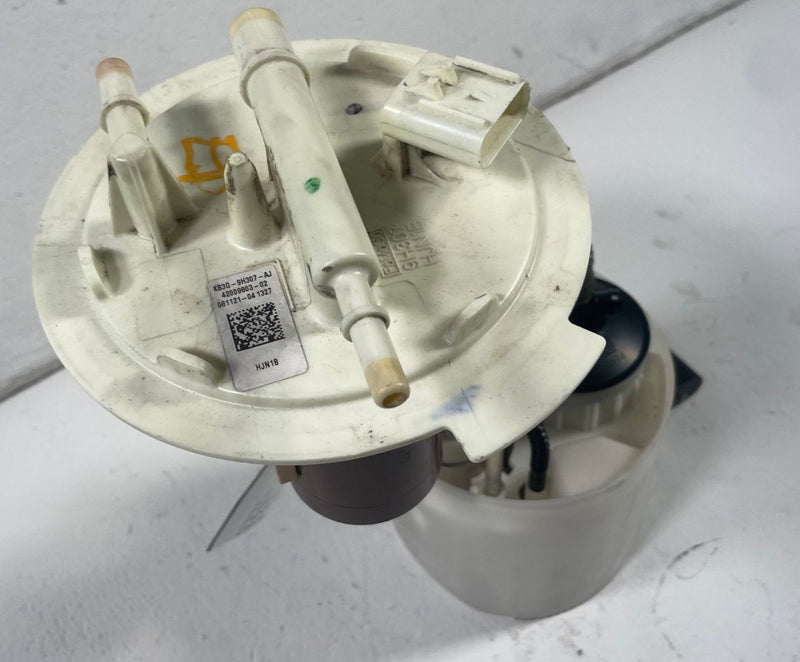 Load image into Gallery viewer, 2019 - 2023 FORD RANGER FUEL GAS TANK PUMP SENDING UNIT ASSEBMLY 2.3L # 112225
