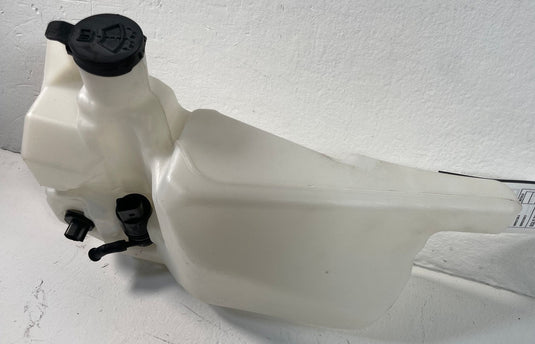 19-26 CHEVROLET SILVERADO 1500 FRONT WASHER FLUID RESERVOIR TANK W/ PUMP