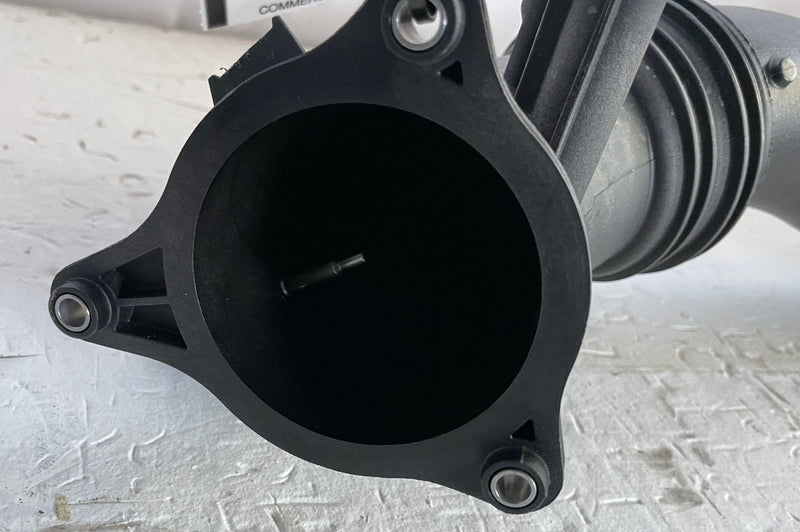 Load image into Gallery viewer, 2018-2023 BMW X3 ENGINE WATER COOLANT HOSE TUBE PIPE LINE # 108288
