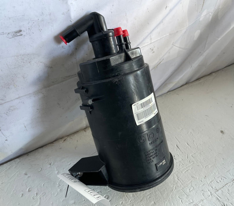 Load image into Gallery viewer, 2018-2025 BMW X3 X4 G01 FUEL VAPOR EVAPORATOR CANISTER RESERVOIR # 108289
