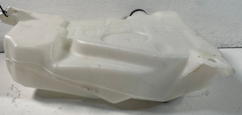 Load image into Gallery viewer, 19-26 CHEVROLET SILVERADO 1500 FRONT WASHER FLUID RESERVOIR TANK W/ PUMP #109425
