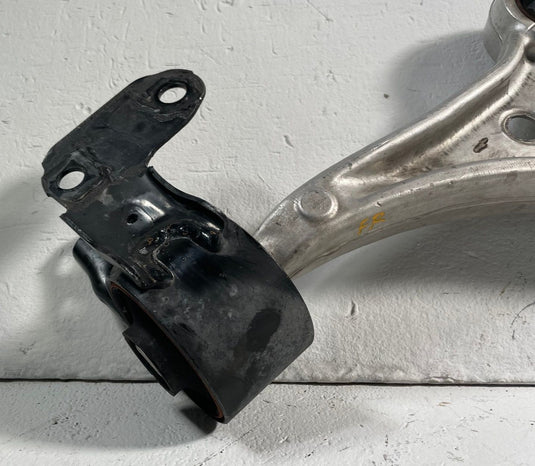2019 - 2025 HONDA PASSPORT FRONT RIGHT PASSENGER SIDE LOWER CONTROL ARM