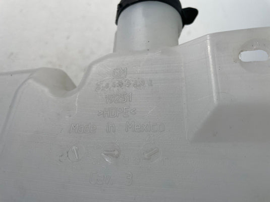 19-26 CHEVROLET SILVERADO 1500 FRONT WASHER FLUID RESERVOIR TANK W/ PUMP