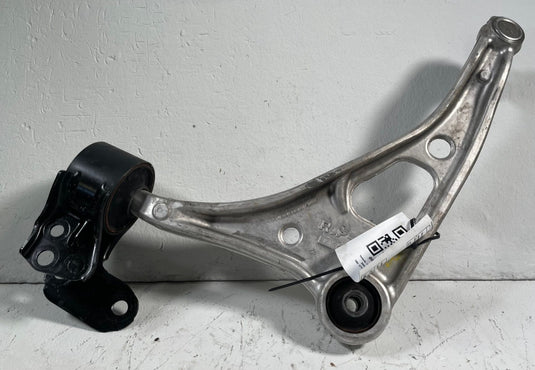 2019 - 2025 HONDA PASSPORT FRONT RIGHT PASSENGER SIDE LOWER CONTROL ARM
