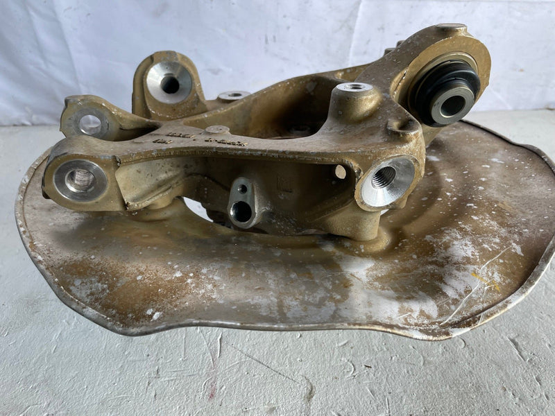 Load image into Gallery viewer, 2018-2024 BMW X3 G01 REAR LEFT DRIVER SIDE SPINDLE KNUCKLE W/ WHEEL HUB # 108272
