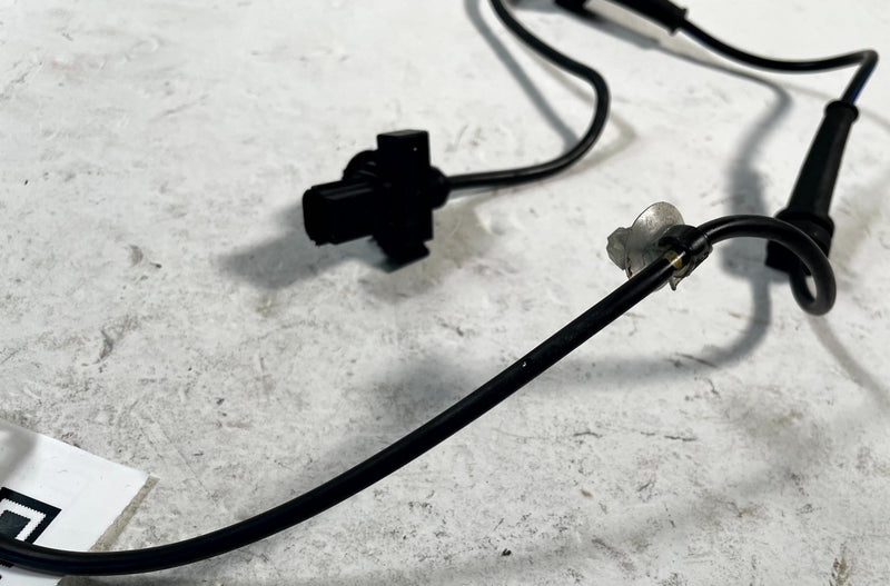 Load image into Gallery viewer, 2013 -2022 ACURA ILX FRONT LEFT DRIVER SIDE ABS WHEEL SPEED SENSOR # 113583
