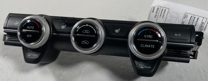 Load image into Gallery viewer, 2019 - 2023 GENESIS G70 HVAC A/C AC HEATER CLIMATE CONTROL SWITCH # 108118
