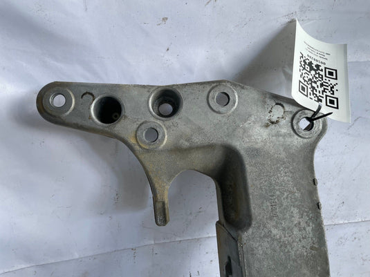 16-26 BMW X3 X5 G01 RWD TRANSMISSION CROSSMEMBER MOUNT SUPPORT BRACKET
