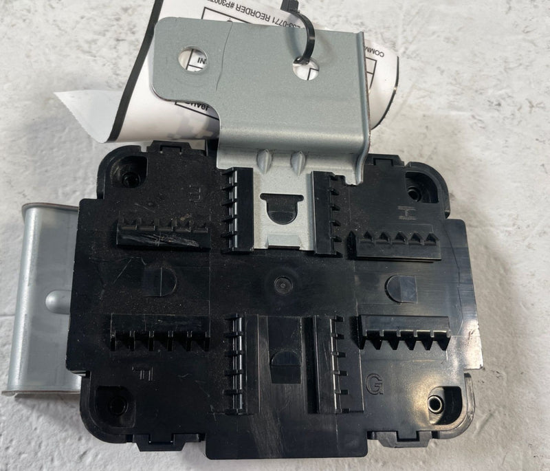 Load image into Gallery viewer, 2022-2023 KIA STINGER LDC POWER CONVERTER CONTROL MODULE 95300-J5700 # 110734
