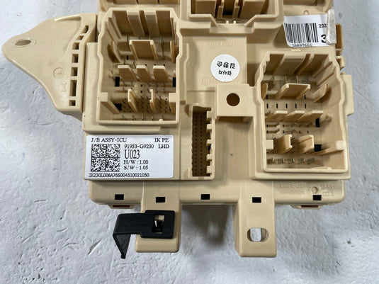 2022 GENESIS G70 DASH CABIN FUSE RELAY JUNCTION BLOCK BOX 91953-G9230