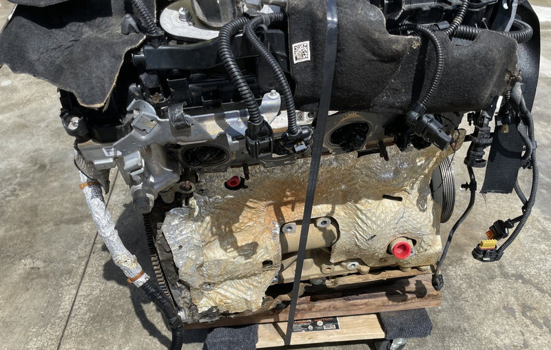 Load image into Gallery viewer, BMW X3 SDRIVE30i G01 RWD AUTO ENGINE MOTOR ASSEMBLY 80K MILES 2.0L 22-23 #108329
