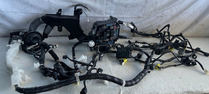 Load image into Gallery viewer, 2023 - 2024 MAZRA CX-50 ENGINE BAY WIRE WIRING HARNESS &amp; FUSE BOX 2.5L # 113149
