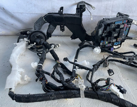 2023 - 2024 MAZRA CX-50 ENGINE BAY WIRE WIRING HARNESS & FUSE BOX 2.5L