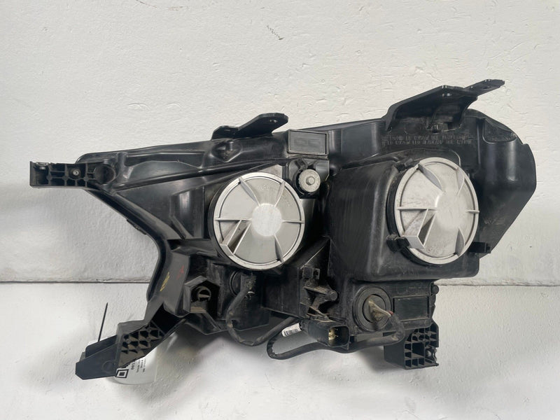 Load image into Gallery viewer, 2019-2023 FORD RANGER FRONT RIGHT PASSENGER SIDE HEADLIGHT LIGHT LAMP # 112210
