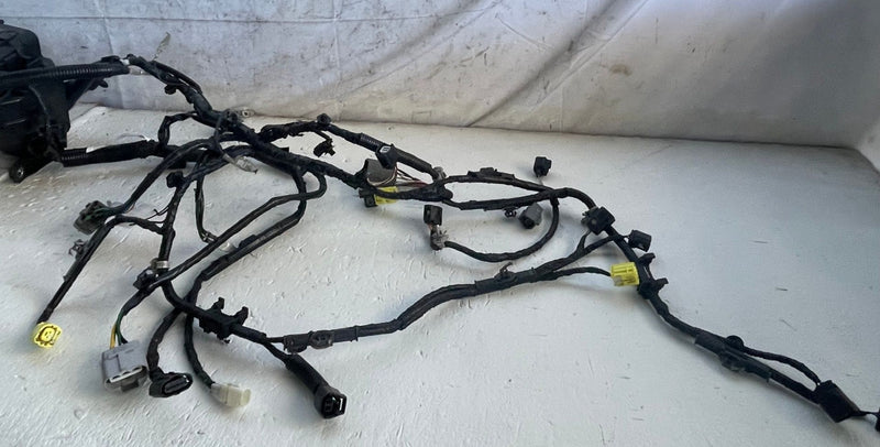 Load image into Gallery viewer, 2023 - 2024 MAZRA CX-50 ENGINE BAY WIRE WIRING HARNESS &amp; FUSE BOX 2.5L # 113149
