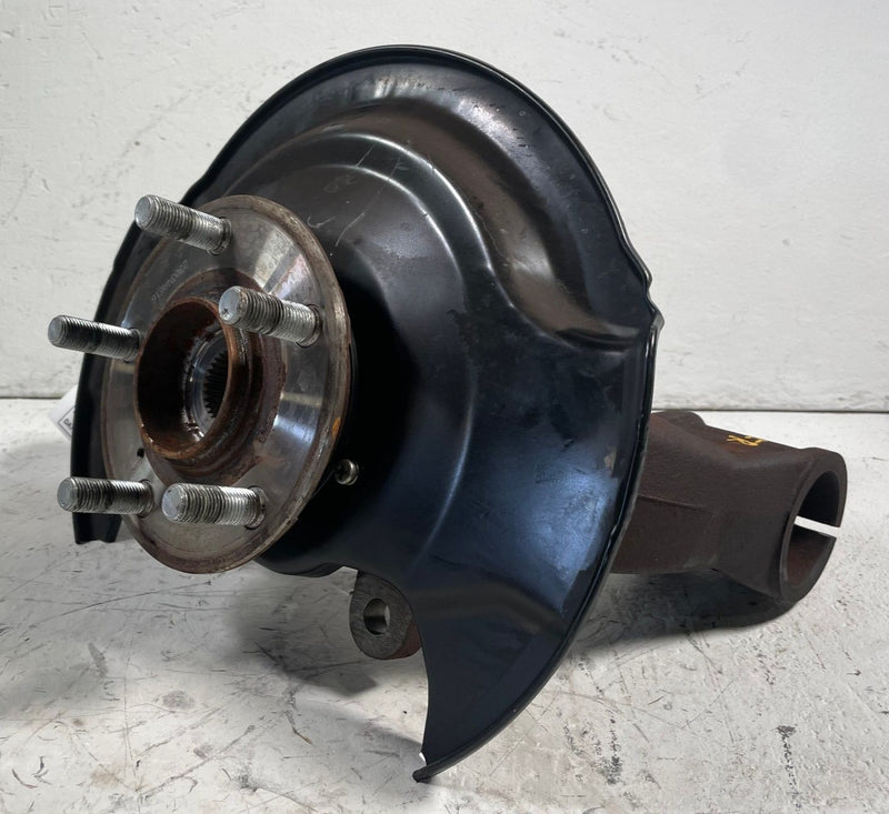 Load image into Gallery viewer, 19-25 HONDA PASSPORT FRONT RIGHT PASSENGER SIDE SPINDLE KNUCKLE W/ HUB # 113425
