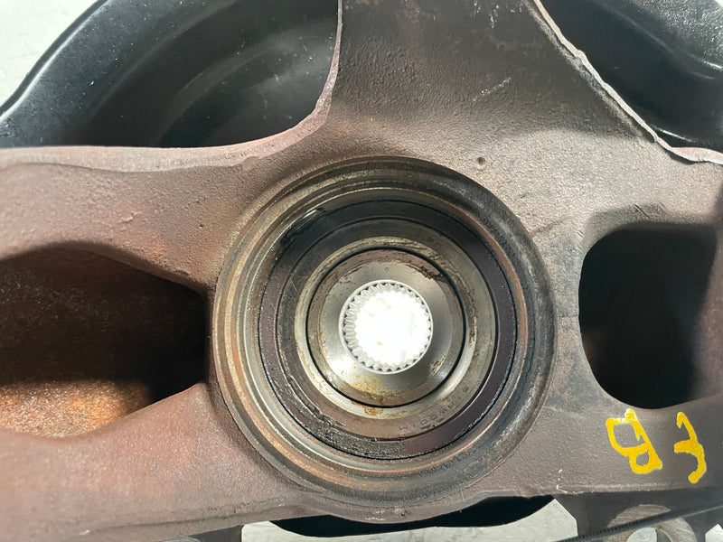 Load image into Gallery viewer, 19-25 HONDA PASSPORT FRONT RIGHT PASSENGER SIDE SPINDLE KNUCKLE W/ HUB # 113425

