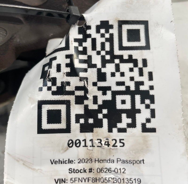 Load image into Gallery viewer, 19-25 HONDA PASSPORT FRONT RIGHT PASSENGER SIDE SPINDLE KNUCKLE W/ HUB # 113425
