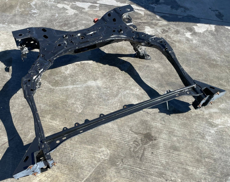 Load image into Gallery viewer, 2023 - 2025 MAZRA CX-50 FRONT SUBFRAME UNDERCARRIAGE CROSSMEMBER CRADLE # 113172
