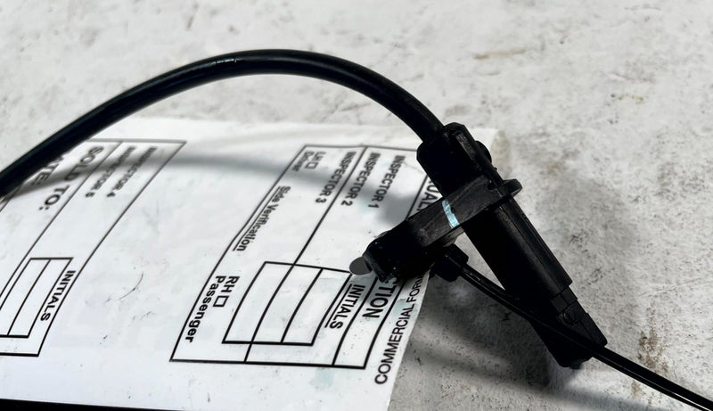 Load image into Gallery viewer, 2013 -2022 ACURA ILX FRONT RIGHT PASSENGER SIDE ABS WHEEL SPEED SENSOR # 113596
