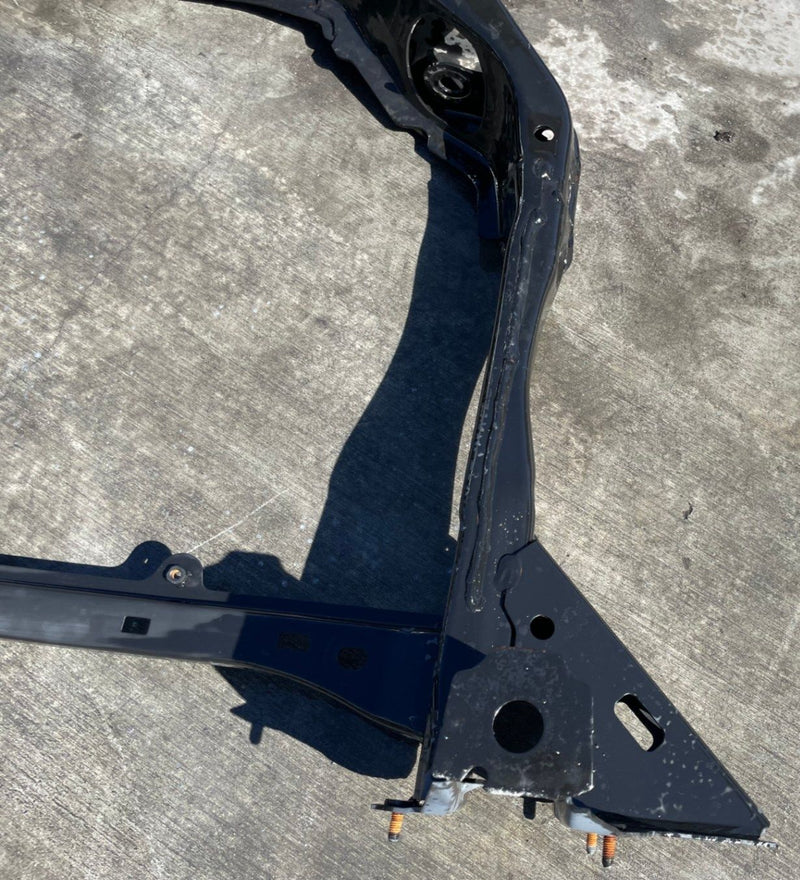 Load image into Gallery viewer, 2023 - 2025 MAZRA CX-50 FRONT SUBFRAME UNDERCARRIAGE CROSSMEMBER CRADLE # 113172
