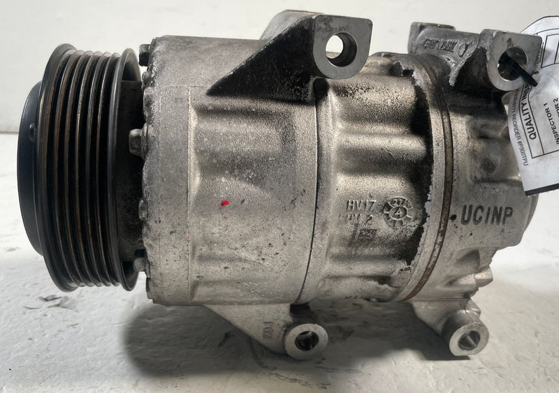 Load image into Gallery viewer, 2018 - 2023 KIA STINGER A/C AC AIR CONDITIONING COMPRESSOR ASSEMBLY 3.3L #110799
