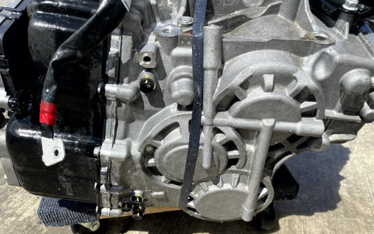 HYUNDAI SANTA FE FWD AUTO TRANSMISSION ASSEMBLY 2.5L 31K MILES 2024-2025