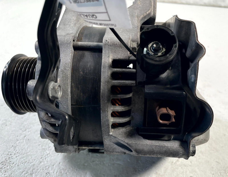 Load image into Gallery viewer, 15-22 ACURA ILX ENGINE ALTERNATOR GENERATOR ASSEMBLY 12V 31100-5X6-J01 # 113661
