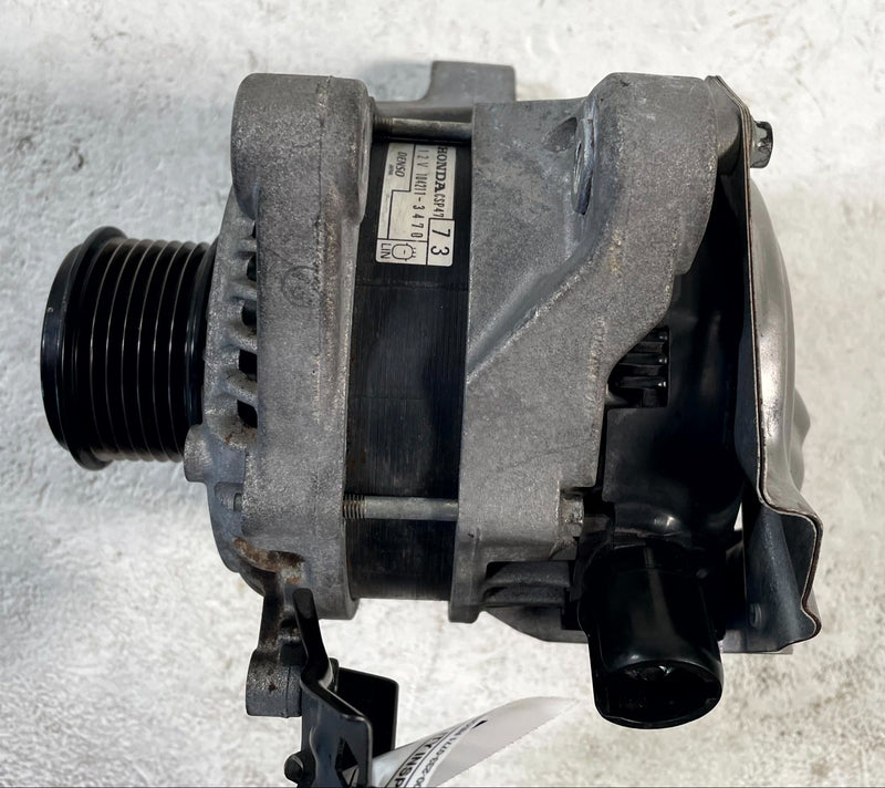 Load image into Gallery viewer, 15-22 ACURA ILX ENGINE ALTERNATOR GENERATOR ASSEMBLY 12V 31100-5X6-J01 # 113661
