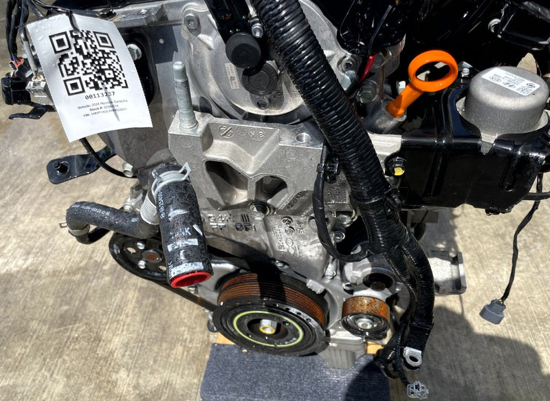 Load image into Gallery viewer, HYUNDAI SANTA FE FWD AUTO ENGINE MOTOR ASSEMBLY 2.5L 31K MILES 24-25 # 113237
