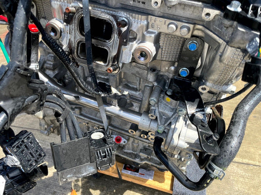 HYUNDAI SANTA FE FWD AUTO ENGINE MOTOR ASSEMBLY 2.5L 31K MILES 24-25