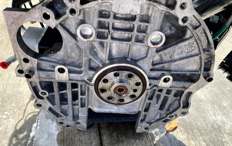 Load image into Gallery viewer, HYUNDAI SANTA FE FWD AUTO ENGINE MOTOR ASSEMBLY 2.5L 31K MILES 24-25 # 113237
