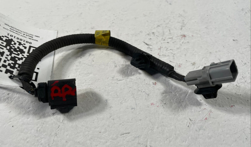Load image into Gallery viewer, 21-23 GENESIS G70 REAR BUMPER WIRE WIRING HARNESS CABLE G9991-57000 # 108101
