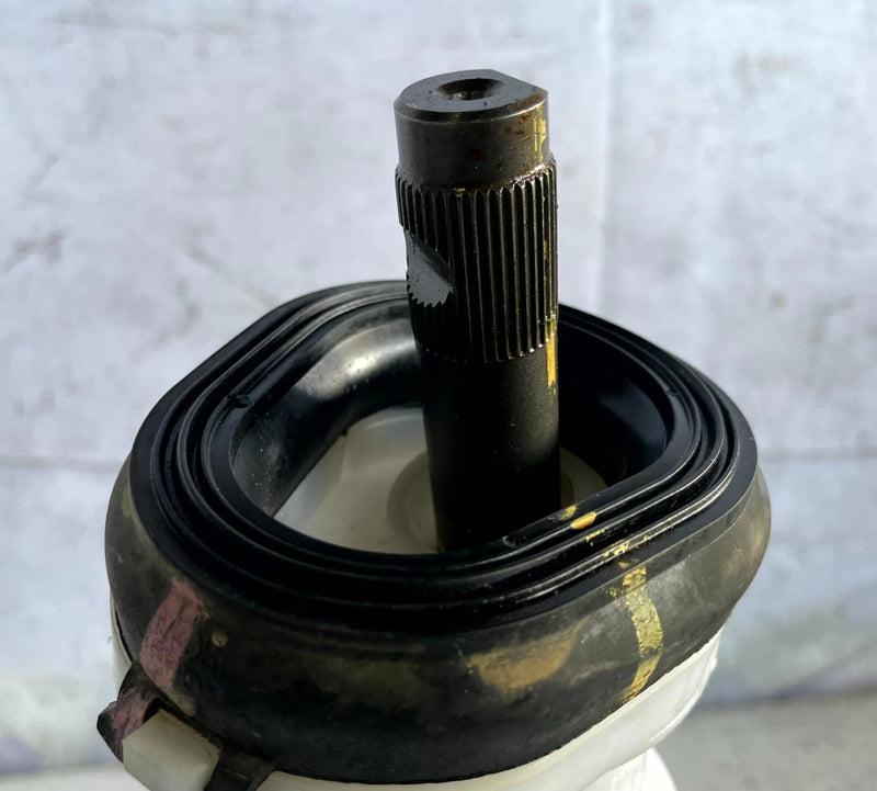 Load image into Gallery viewer, 2024 - 2026 HYUNDAI SANTA FE POWER STEERING GEAR RACK &amp; PINION ASSEMBLY # 113229
