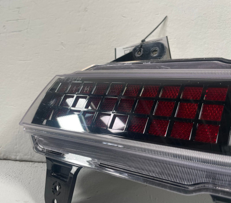 Load image into Gallery viewer, 2023-2025 HYUNDAI IONIQ 6 REAR RIGHT SIDE BUMPER LED BACKUP LIGHT LAMP # 112263
