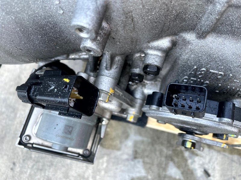 Load image into Gallery viewer, KIA STINGER RWD AUTOMATIC TRANSMISSION ASSEMBLY 100K MILES 3.3L 22-23 # 110824
