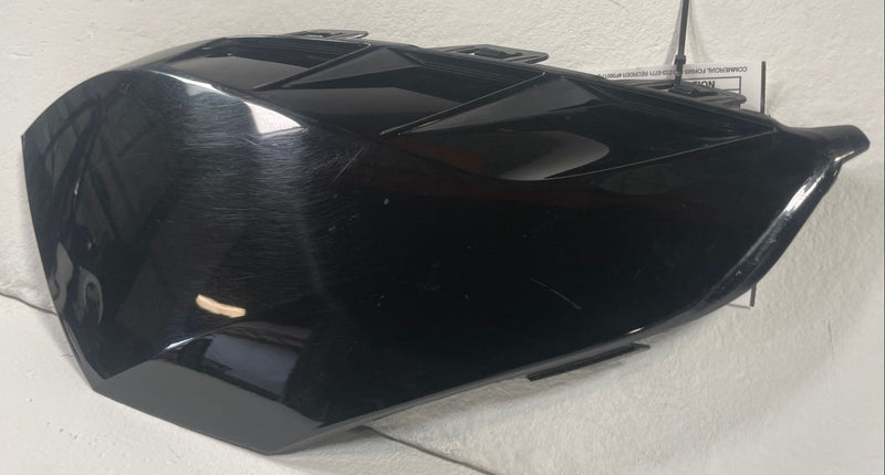 Load image into Gallery viewer, 23-25 HYUNDAI IONIQ 6 REAR RIGHT SIDE BUMPER OUTER GRILLE MOLDING COVER # 112259
