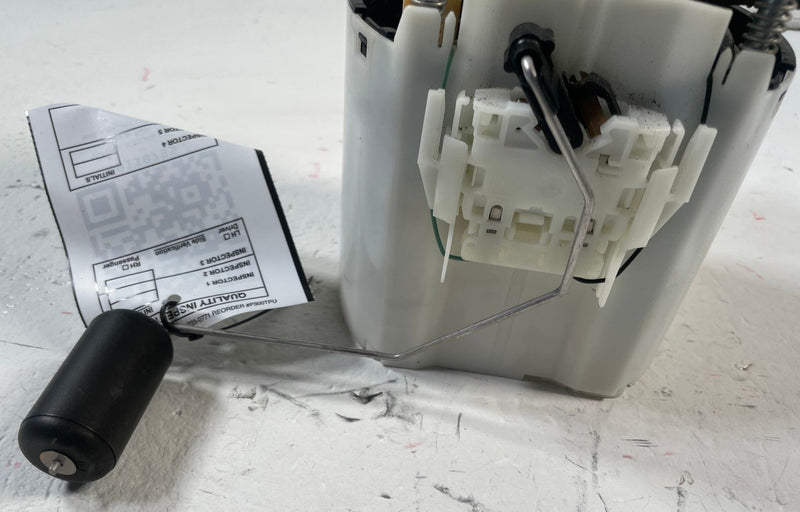 Load image into Gallery viewer, 2021 - 2023 KIA STINGER FUEL GAS TANK PUMP ASSEMBLY 31110-J5150 3.3L # 110795
